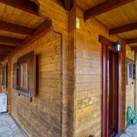 Ferienwohnung Wooden House In Ioannina Exterior foto