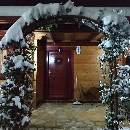 Ferienwohnung Wooden House In Ioannina Exterior foto