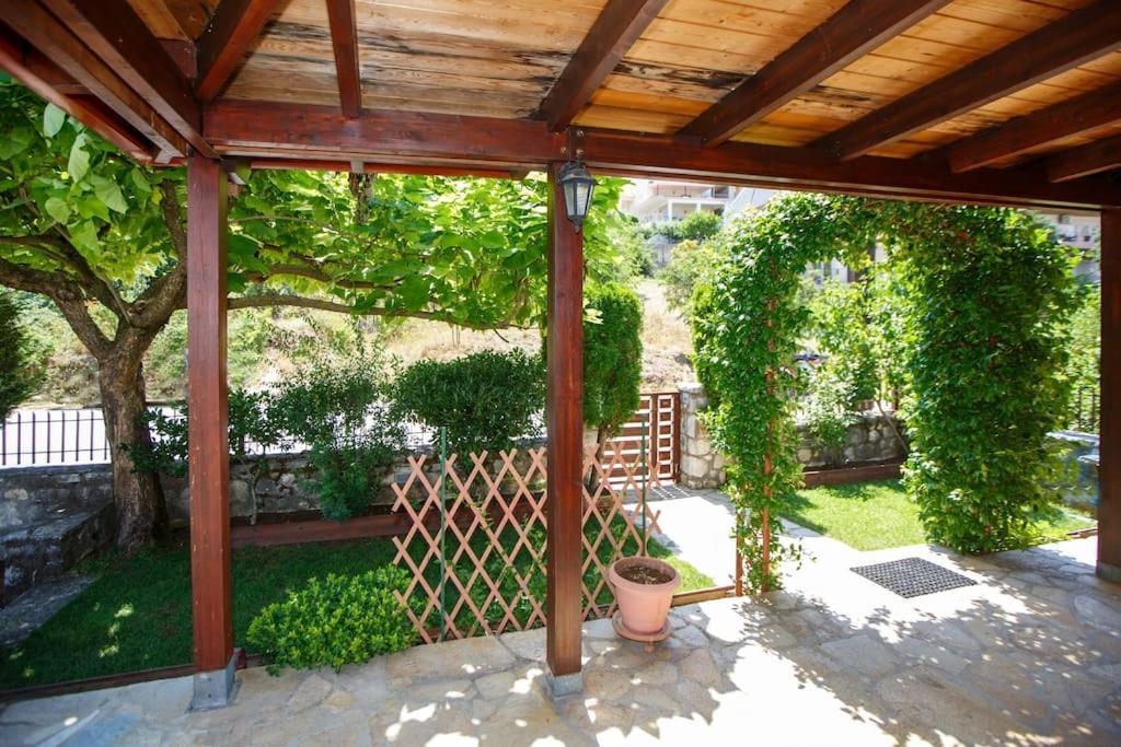 Apartment Wooden House In Ioannina