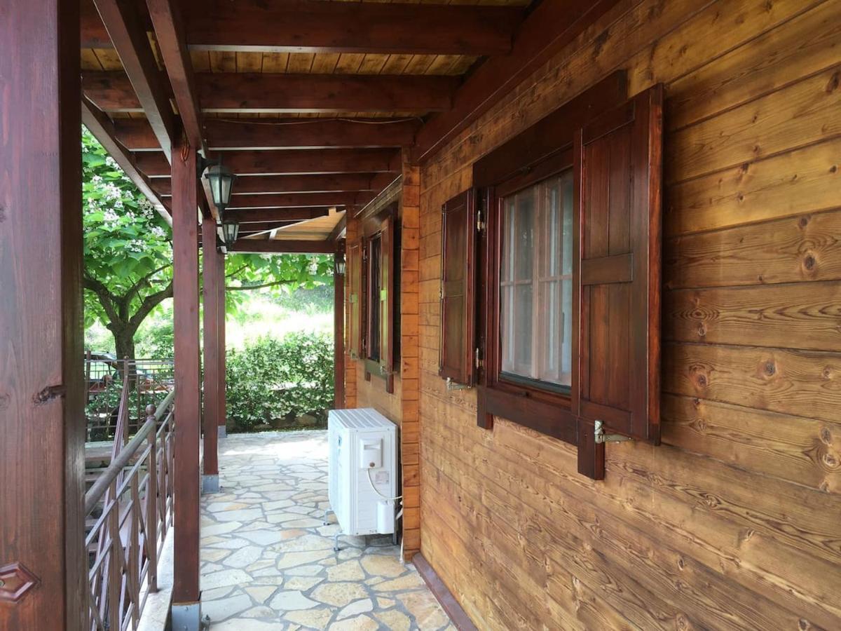 Wooden House In Apartment *